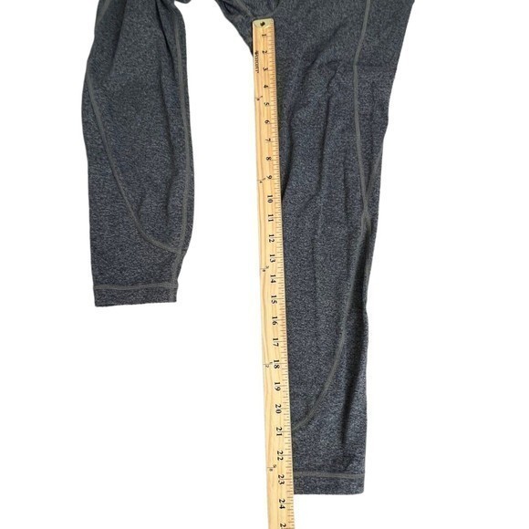 Athleta Womens Gray Salutation Heathered Gret Cropped Leggings Small - Picture 6 of 8